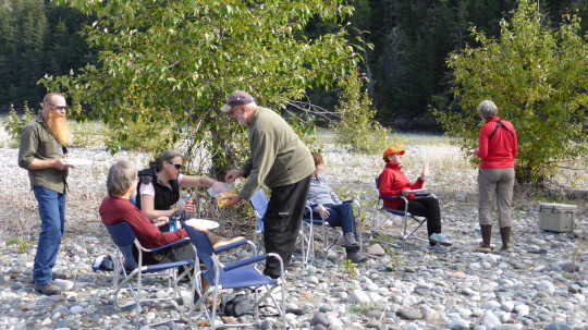 A BBQ lunch on the banks of the Stikine River.